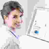 expert-with-description-Img2
